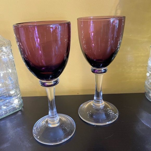 2 Crate and Barrel Wine Glass Goblets Verona Amethyst Hand Blown Poland - Picture 1 of 17
